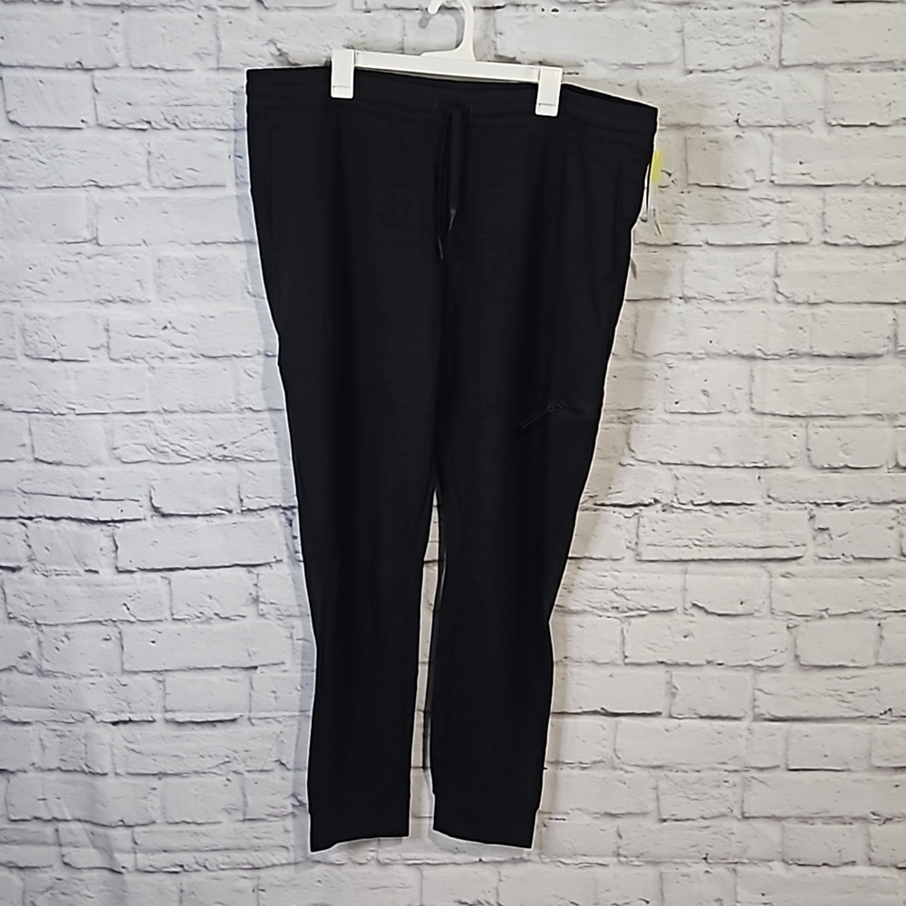 All in motion athletic pants
